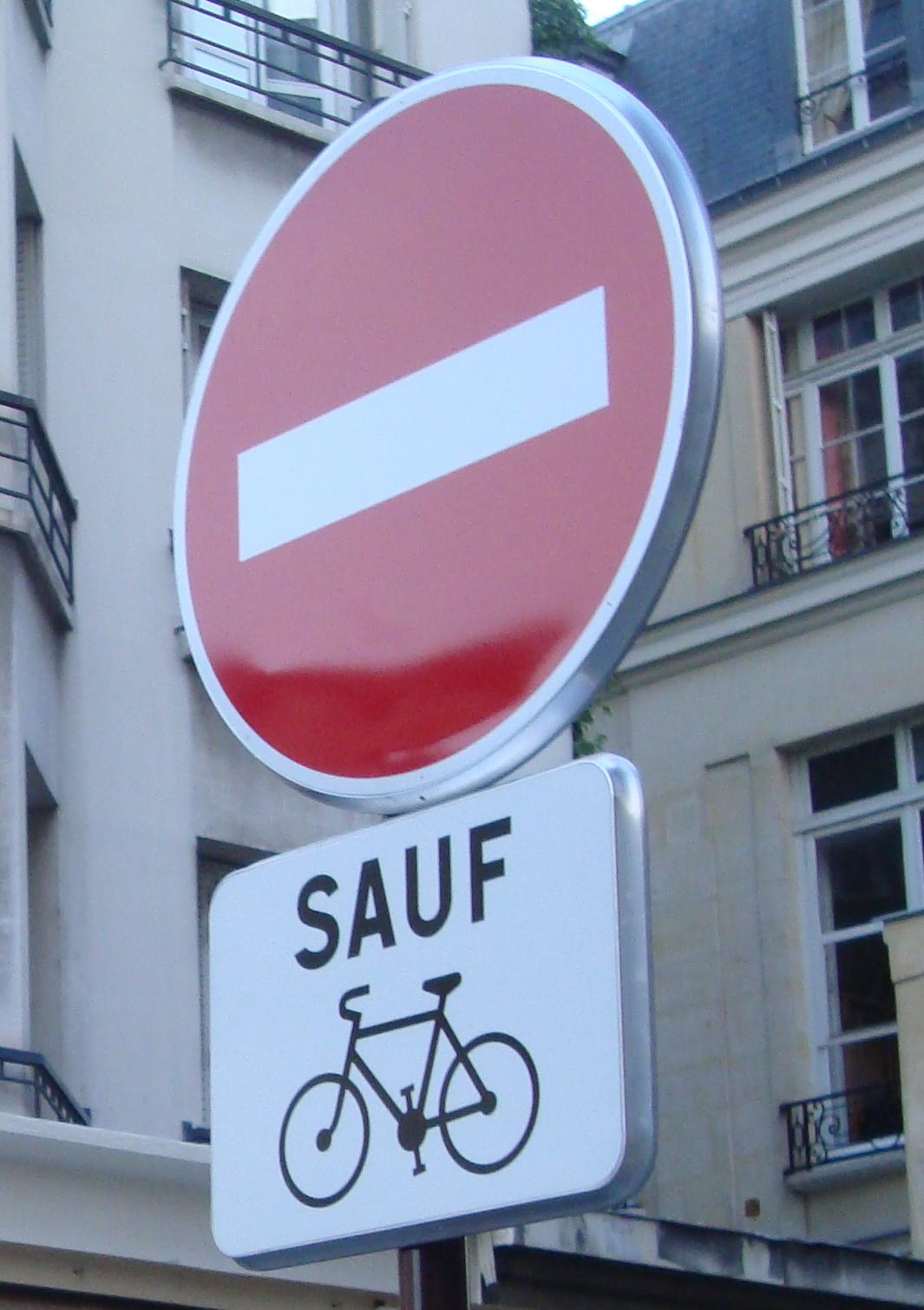 Sens_interdit-vélo-contrensens