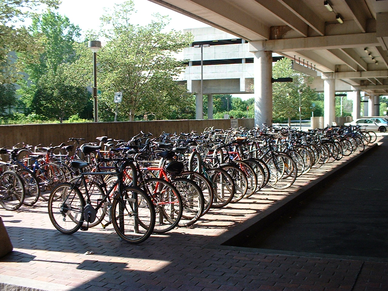 Parking vélo avec arceaux